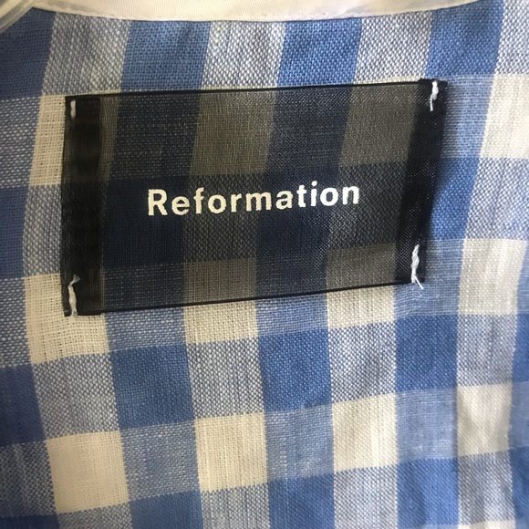 Reformation Linen Blue and White Pebblem fitted Top. Gorgeous! Tags still on! - Picture 3 of 4